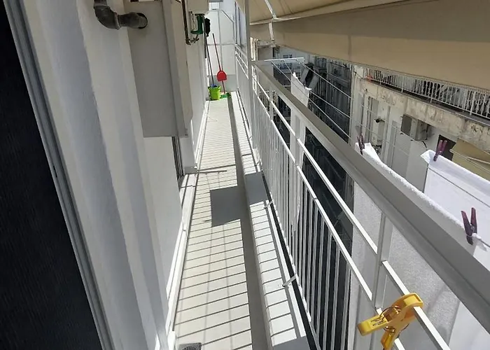 Appartement B&m With Balcony Near The Waterfront *